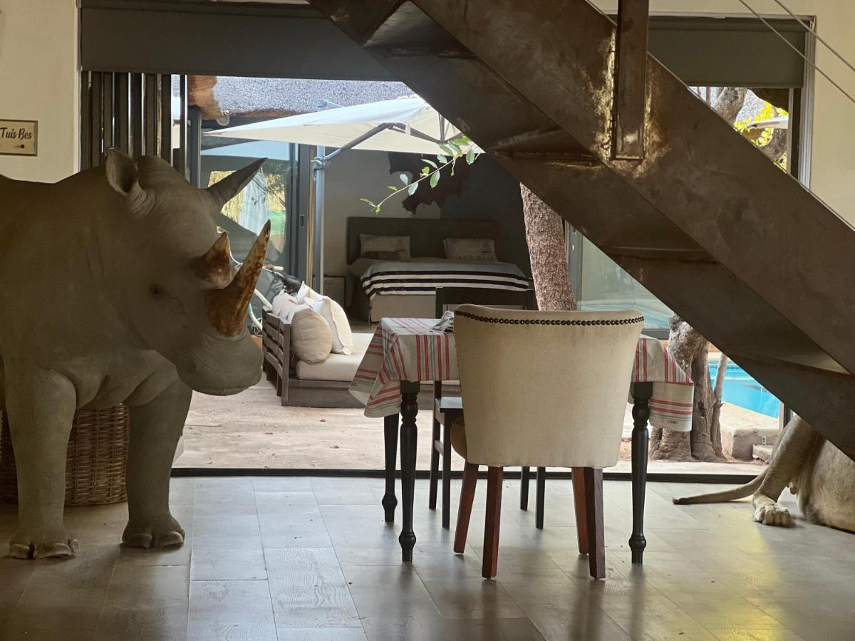 Simba Safaris African Pride Exotic Lodge Lephalale ภายนอก รูปภาพ