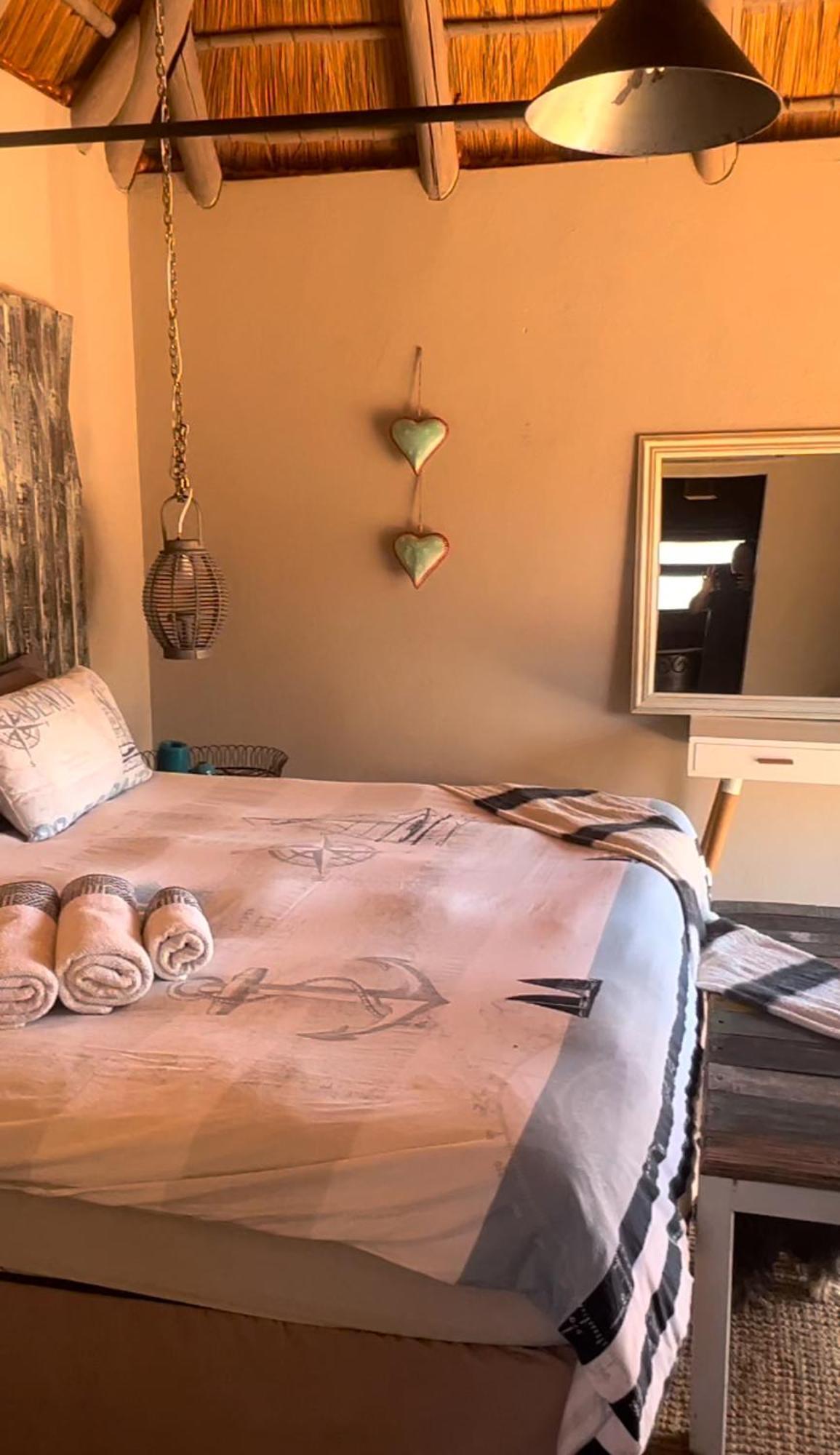Simba Safaris African Pride Exotic Lodge Lephalale ภายนอก รูปภาพ